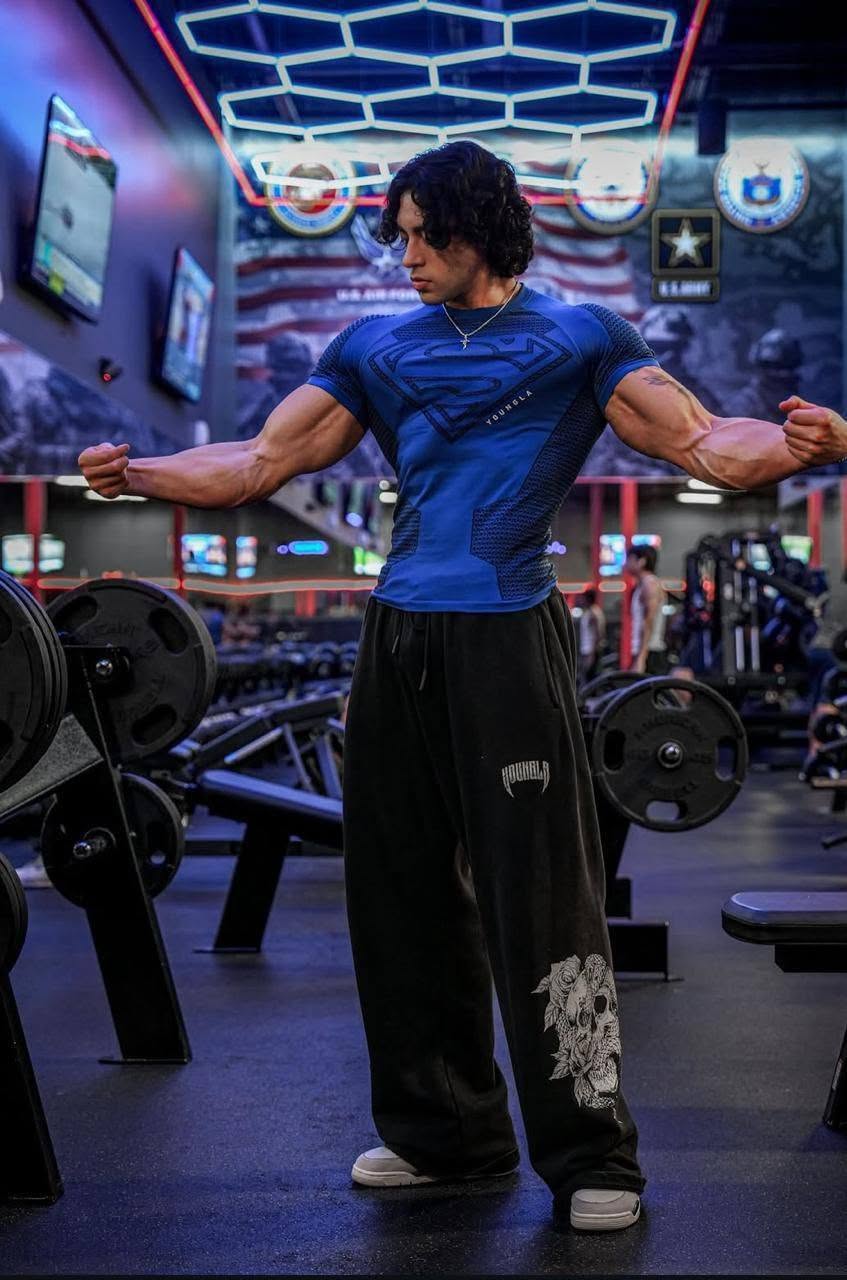 YoungLa Superman Compression - Manga Corta
